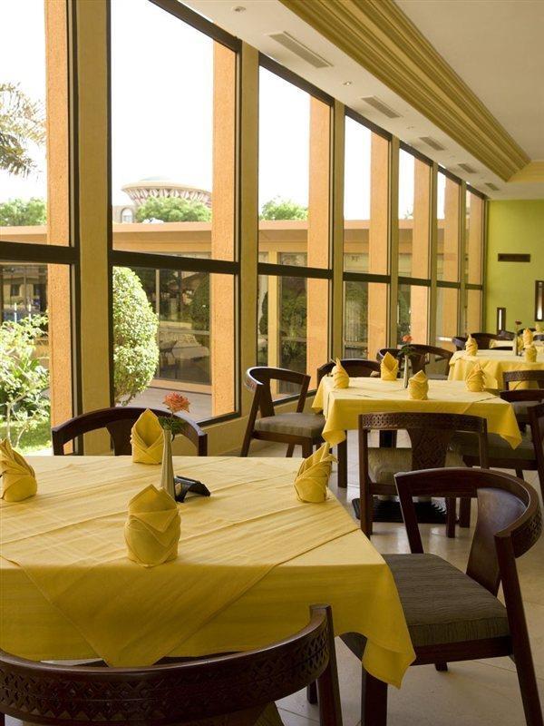 Azalai Hotel Independance Ouagadougou Dış mekan fotoğraf