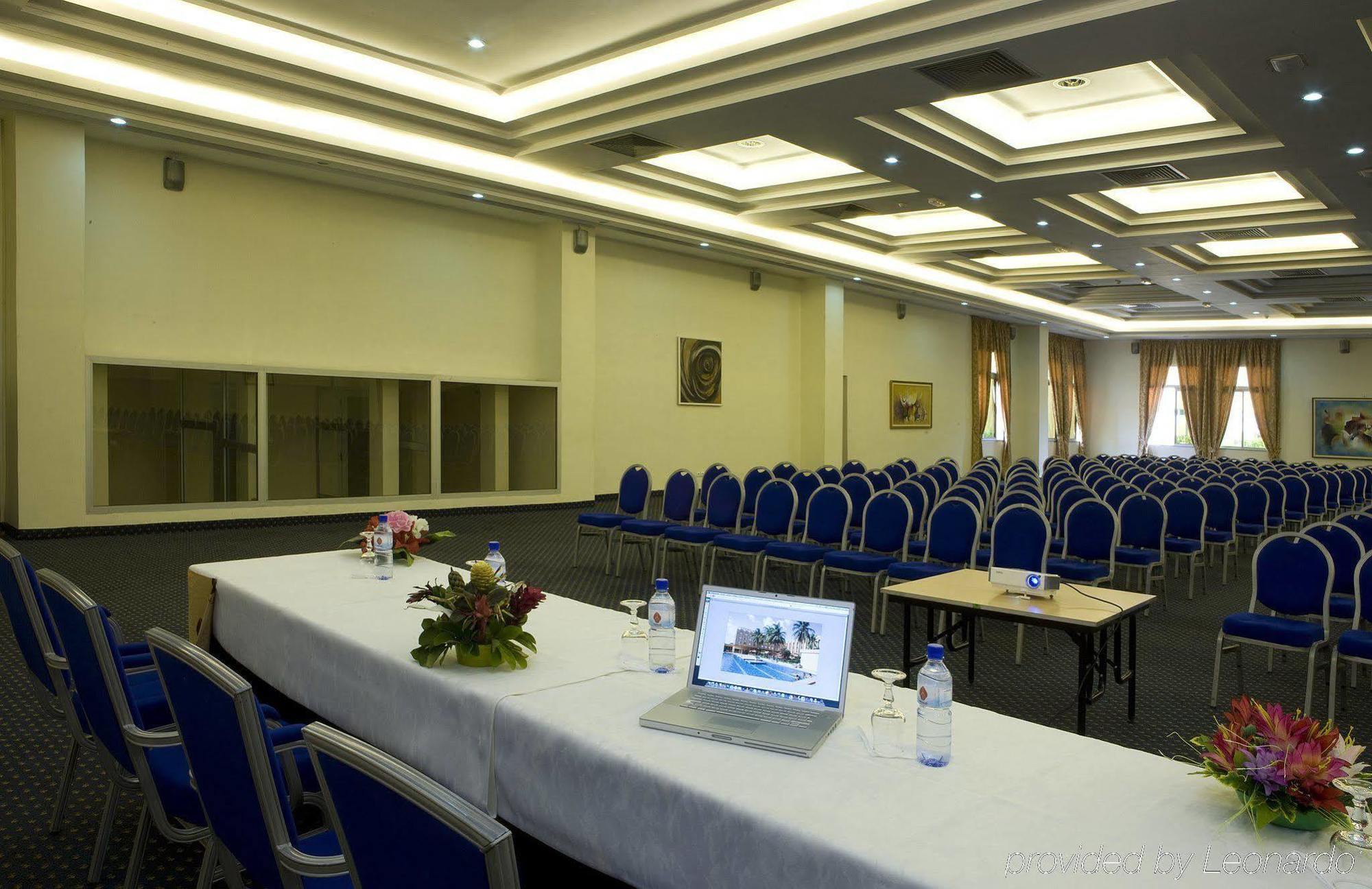 Azalai Hotel Independance Ouagadougou Dış mekan fotoğraf
